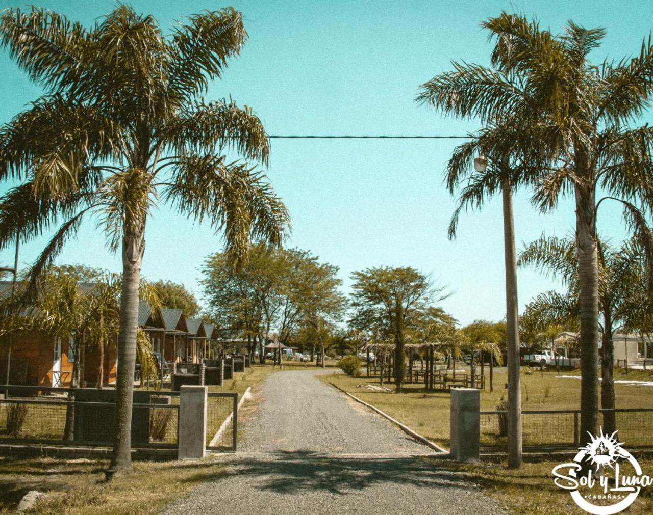 Complejo Sol Y Luna Gualeguaychú Buitenkant foto
